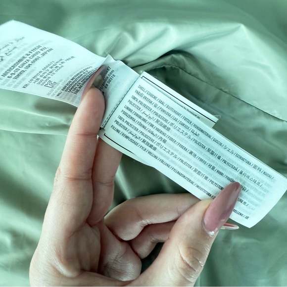 A&F Quilted Shacket - Picture 4 of 9